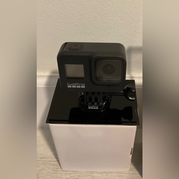 GoPro HERO8 Black Action Camera - Picture 3 of 6
